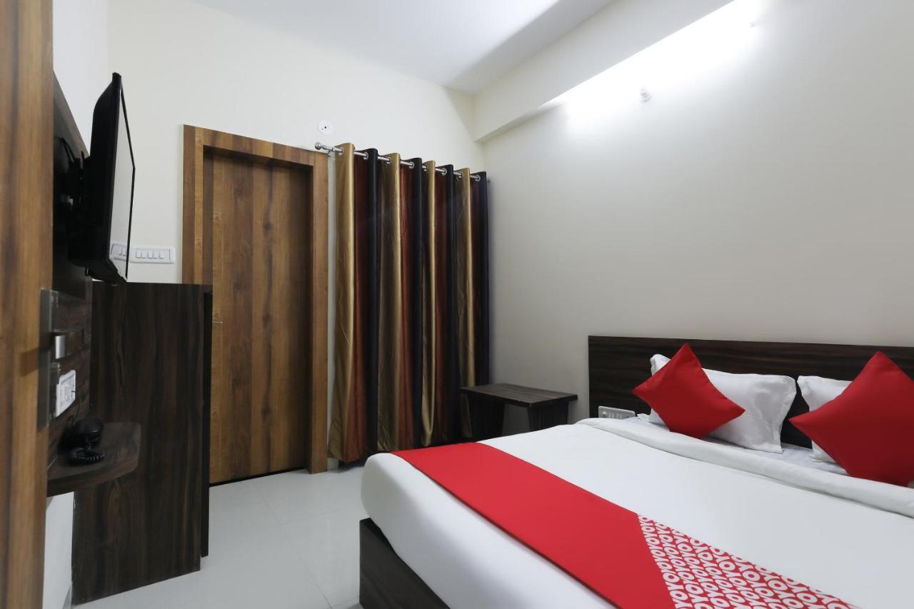Hotel O La Flora Ιντόρ Εξωτερικό φωτογραφία