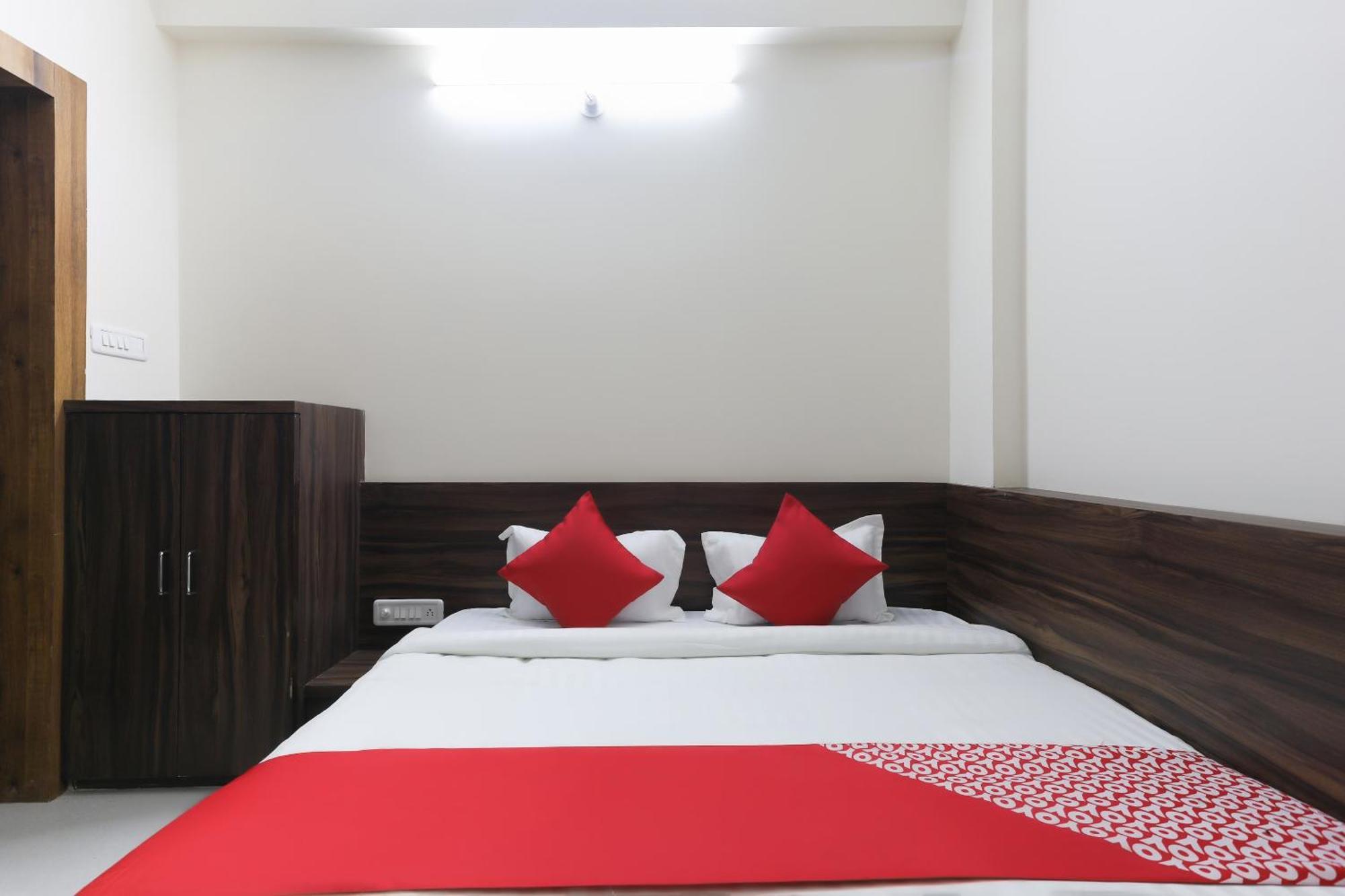 Hotel O La Flora Ιντόρ Εξωτερικό φωτογραφία