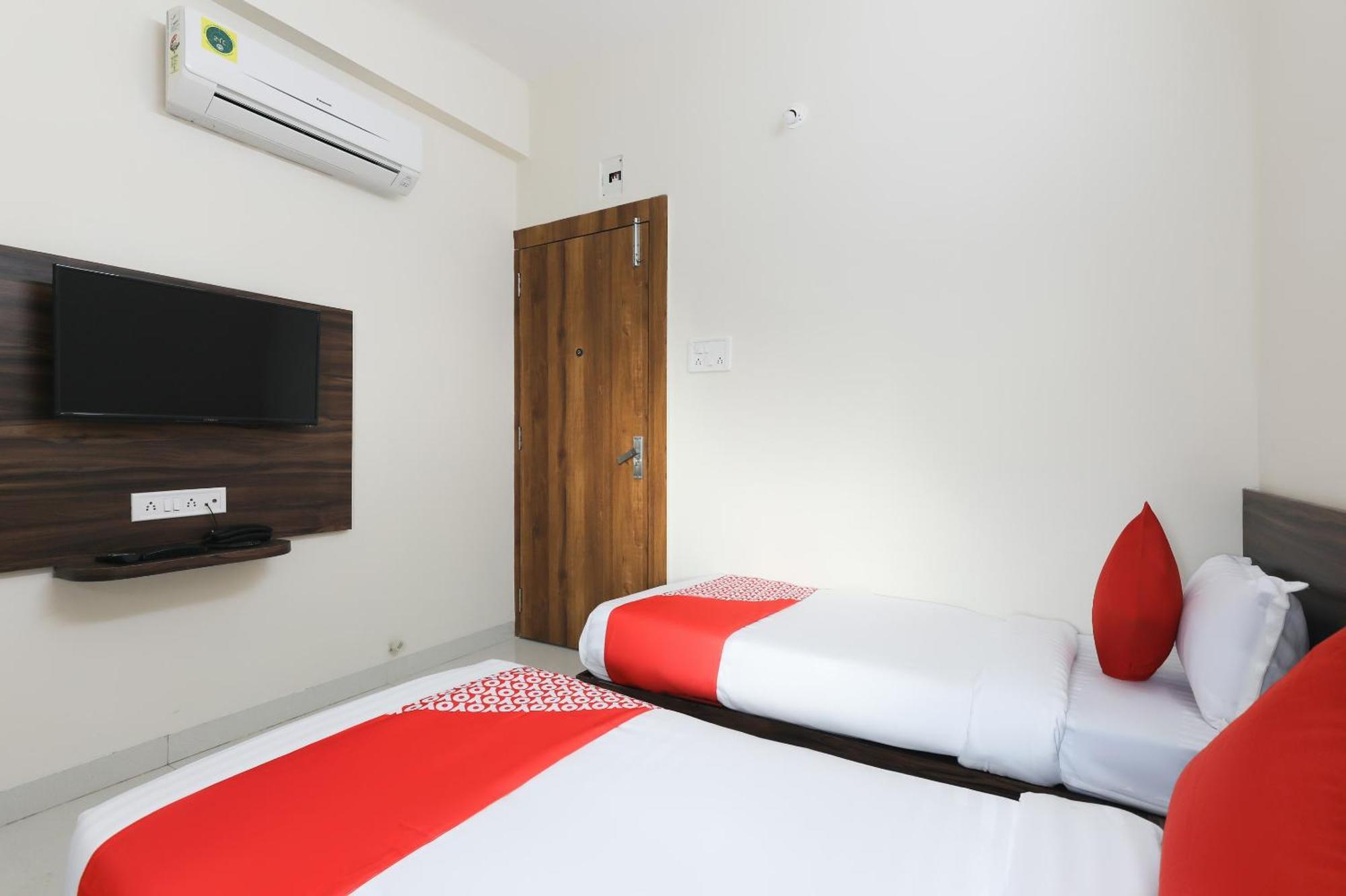 Hotel O La Flora Ιντόρ Εξωτερικό φωτογραφία